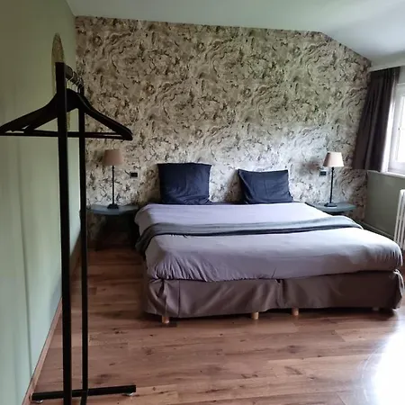 Le Manoir * Bruyeres